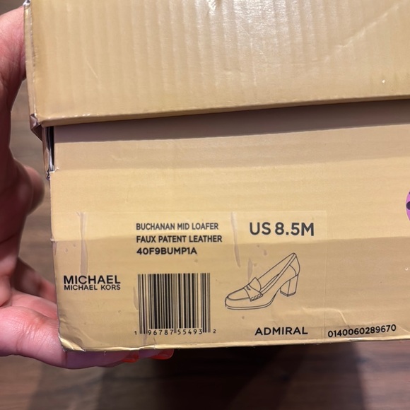 Michael Kors NWT Bucharan Mid Loafer Faux Patent Leather with block Heel. - Picture 7 of 7